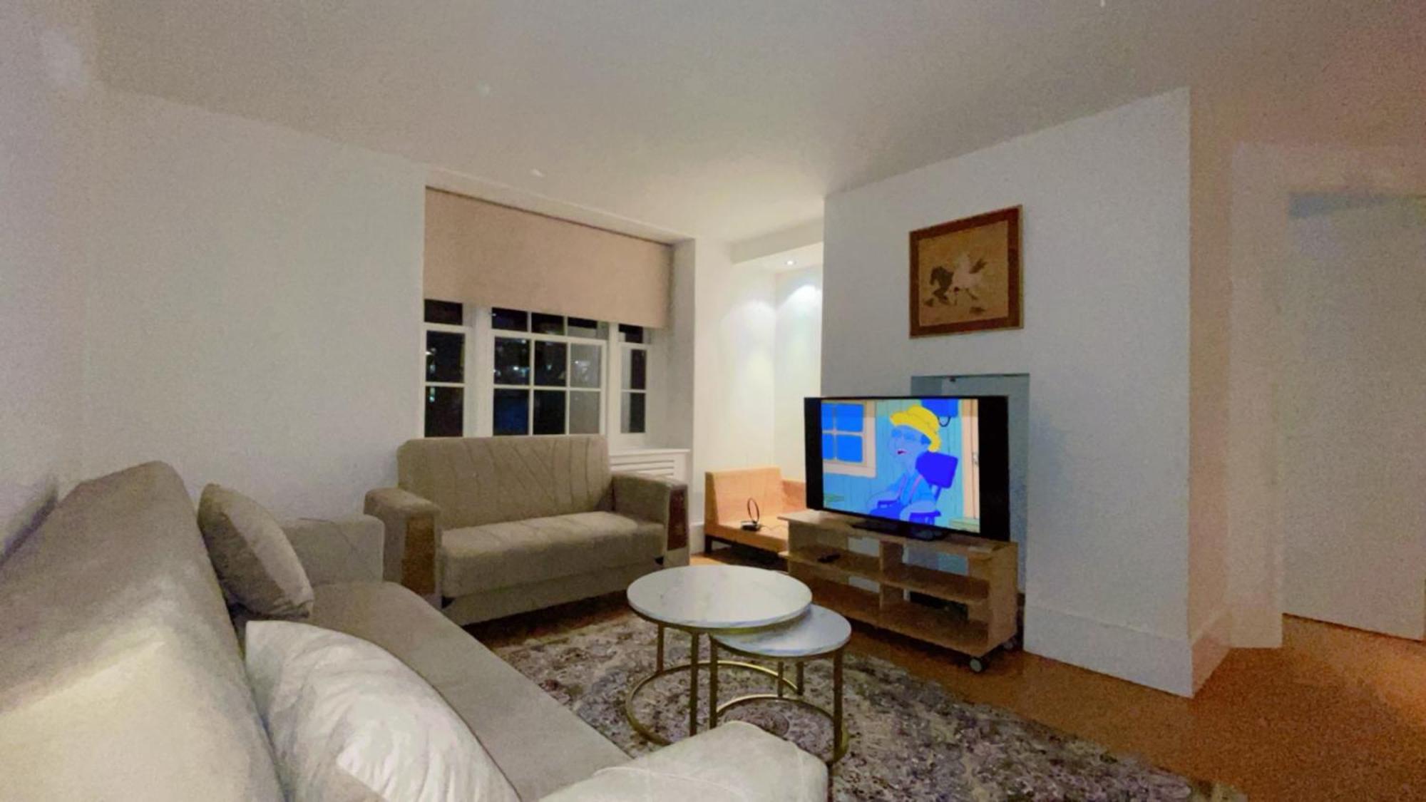 Boswell House Boswell Street Apartment *
